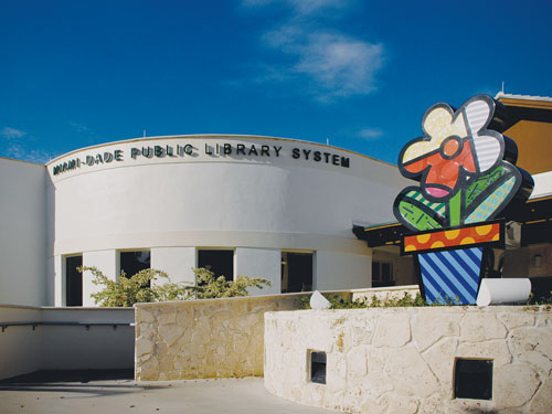 Pinecrest Branch Library Exterior